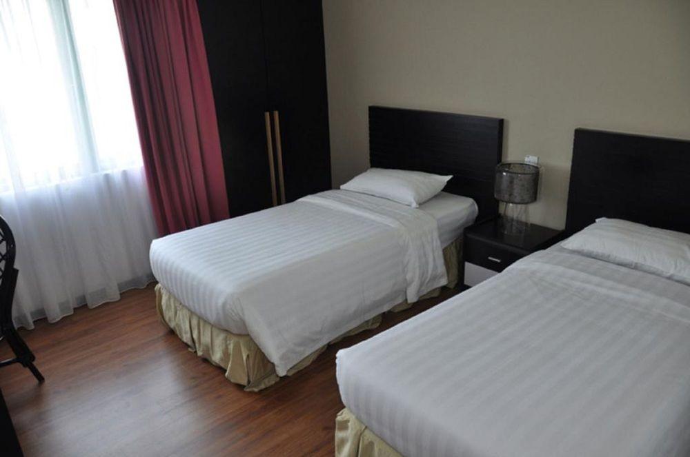 קוטה קינבלו Likas Square Apartment Hotel מראה חיצוני תמונה