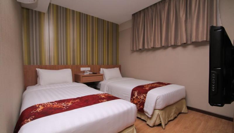 קוטה קינבלו Likas Square Apartment Hotel מראה חיצוני תמונה