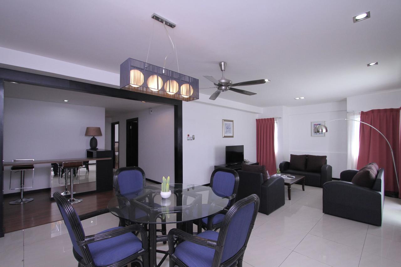 קוטה קינבלו Likas Square Apartment Hotel מראה חיצוני תמונה