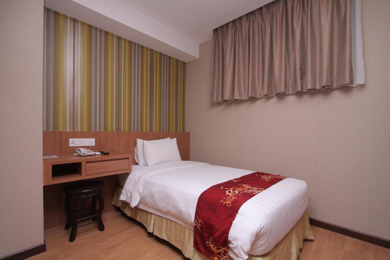 קוטה קינבלו Likas Square Apartment Hotel מראה חיצוני תמונה