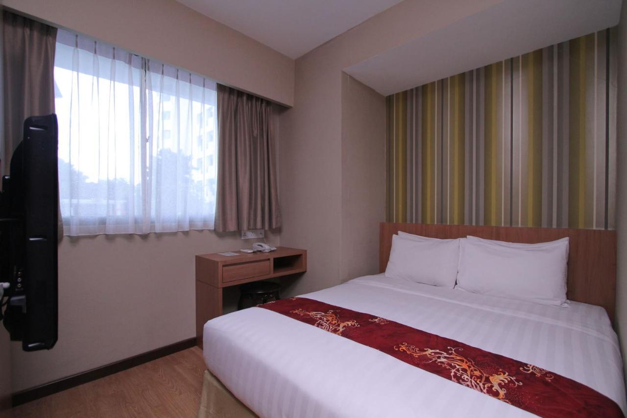 קוטה קינבלו Likas Square Apartment Hotel מראה חיצוני תמונה