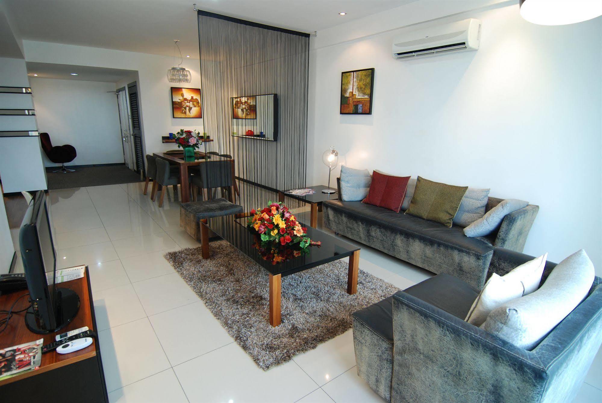 קוטה קינבלו Likas Square Apartment Hotel מראה חיצוני תמונה